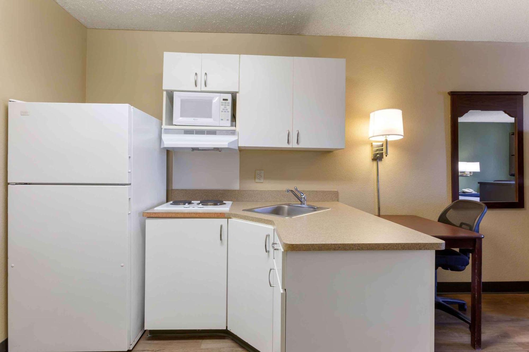 Extended Stay America Select Suites - Phoenix - Scottsdale - North Екстер'єр фото